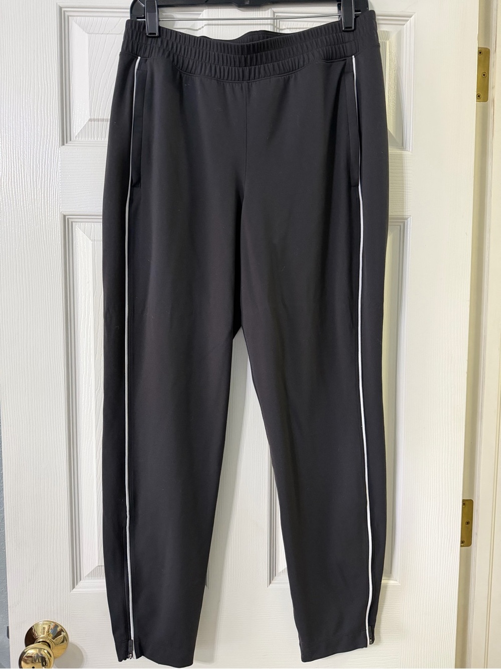 Lululemon Everlux Slim-Fit High-Rise Track Pants Black with White Side Stripe